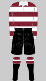 hearts 1927-29 away kit