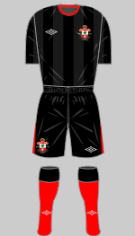 southampton 2010-11 away kit