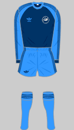 swansea city 1981change kit