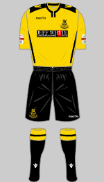 carmarthen town fc 2015-16